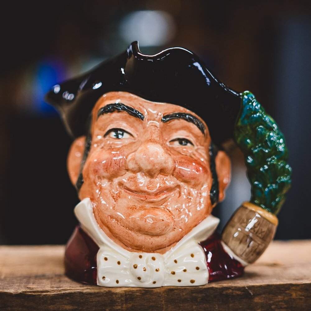 🍷✨ Royal Doulton “Mine Host” Toby Jug – Max Henk Design 1958–1982 🍷✨